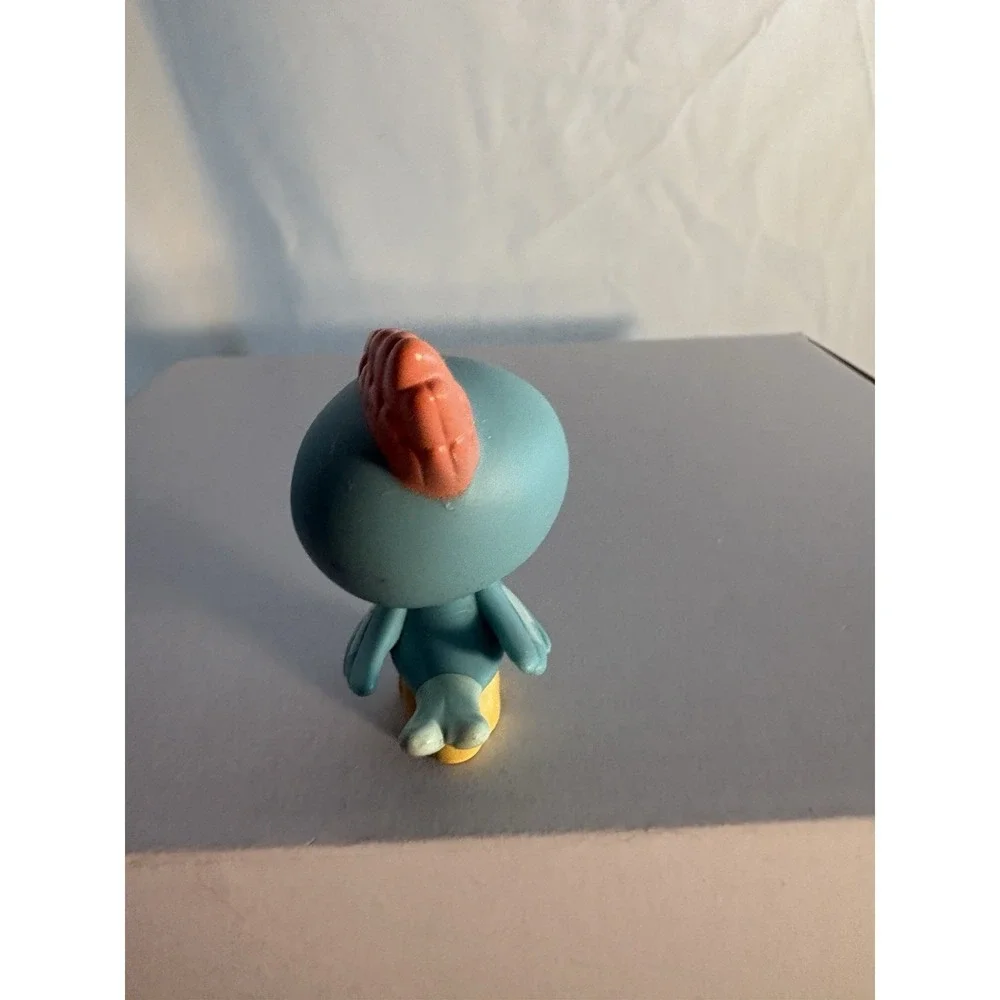 Hasbro Littlest Pet Shop #1787 Woodpecker Bird Blue Purple Eyes Singles LPS